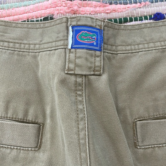 Columbia Gator 🐊 Khaki Cargo Shorts- #1918 - Picture 10 of 11